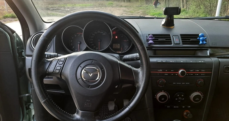 Mazda 3 cena 6900 przebieg: 185600, rok produkcji 2005 z Lipsk małe 352